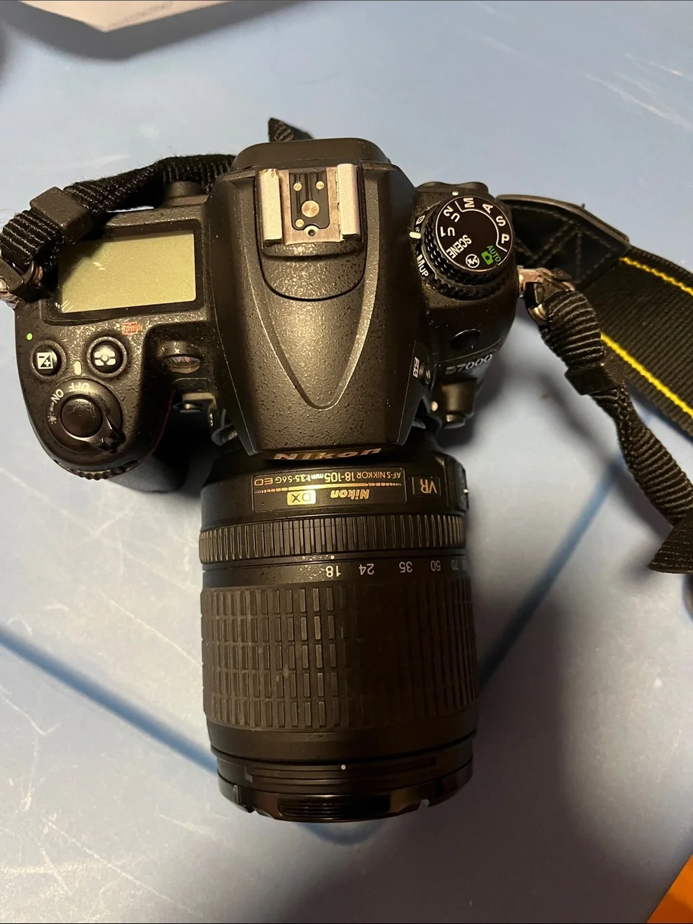 Nikon Black D7000 Camera with Bag and Charger